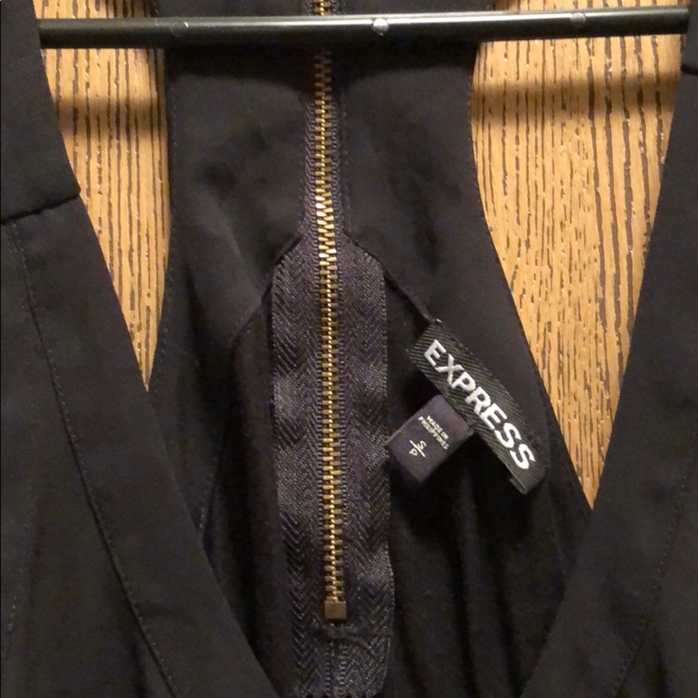 Express: Color Block Tank Top - Picture 3 of 3